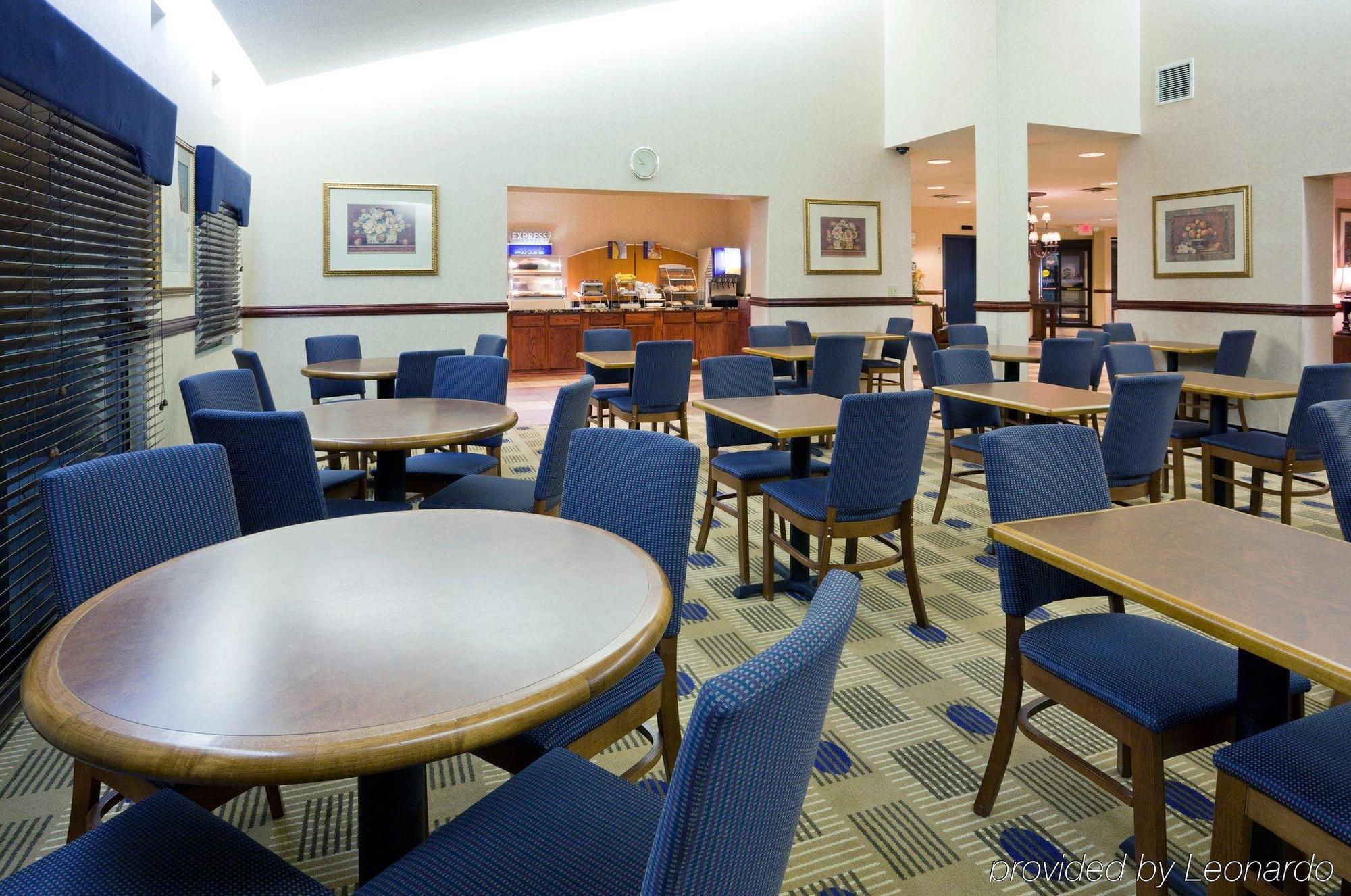 Holiday Inn Express Roseville-St. Paul By Ihg Eksteriør billede